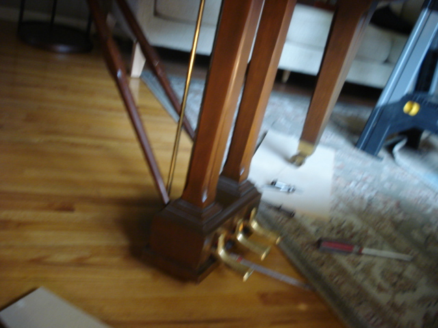 30 - Screwdriver raises height of pedal lyre at during re-installation